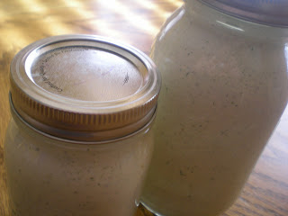 quite possibly the best buttermilk dressing ever!