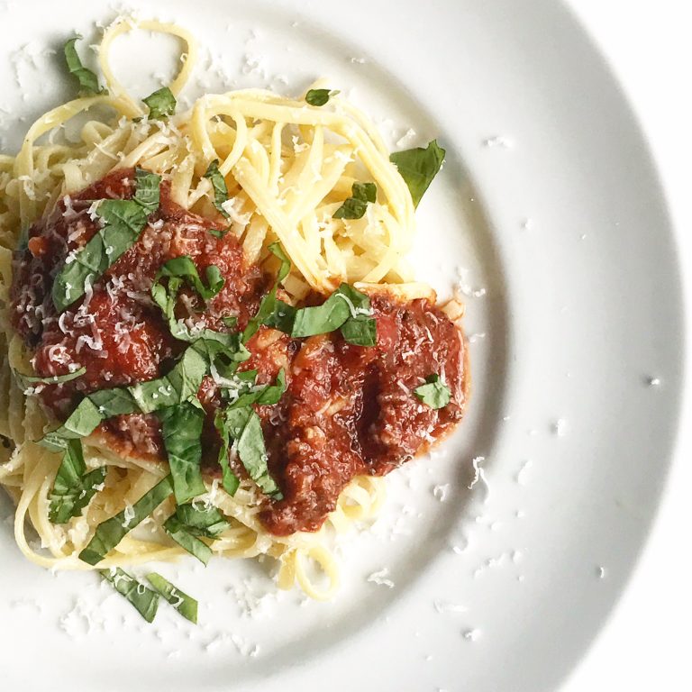 Quick and Easy Marinara Sauce